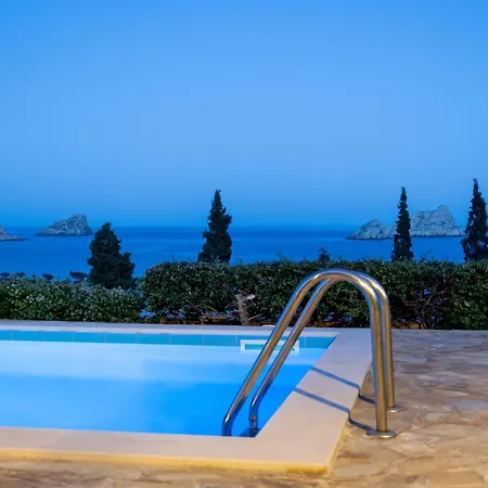 Krinakia Holiday home *