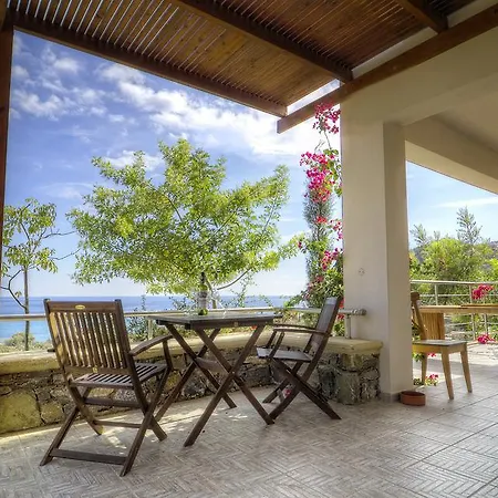 Holiday home Krinakia *