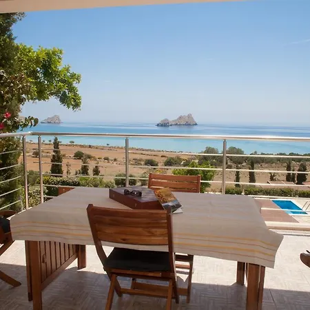 Krinakia Holiday home